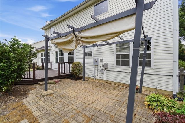 25 Huntley Court, Springboro, OH 45066