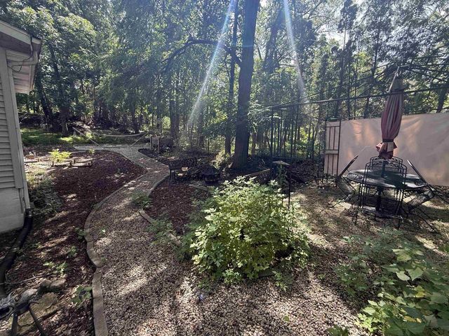 9875 N Edgewood Shores Road, Edgerton, WI 53534
