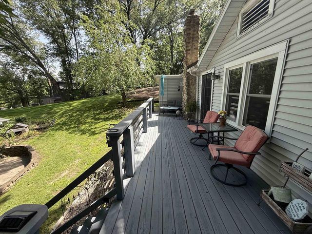 9875 N Edgewood Shores Road, Edgerton, WI 53534