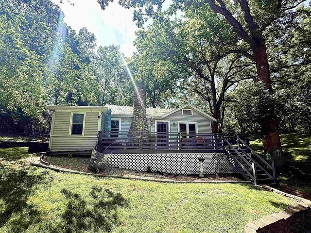 9875 N Edgewood Shores Road, Edgerton, WI 53534