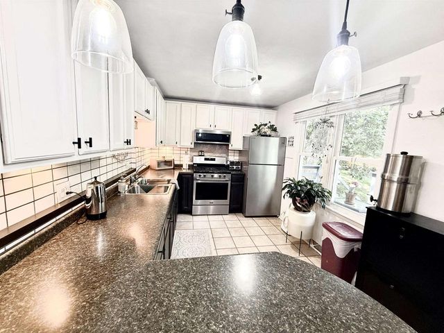9875 N Edgewood Shores Road, Edgerton, WI 53534