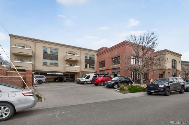 722 Washington Street 210, Golden, CO 80401