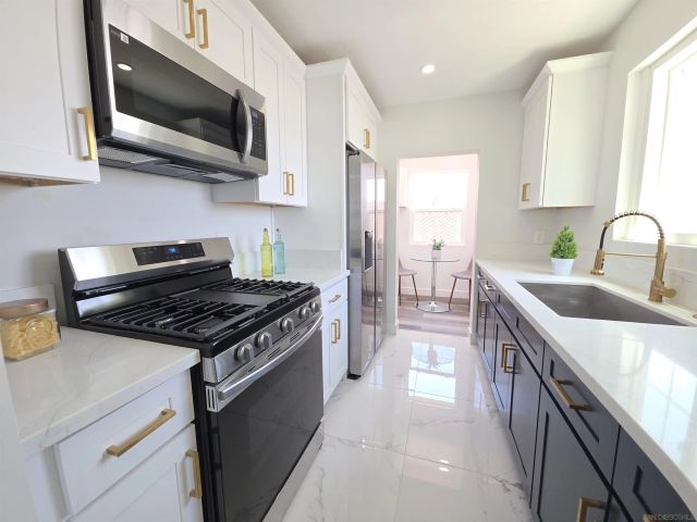 2740 - 2742 Main Street, San Diego, CA 92113