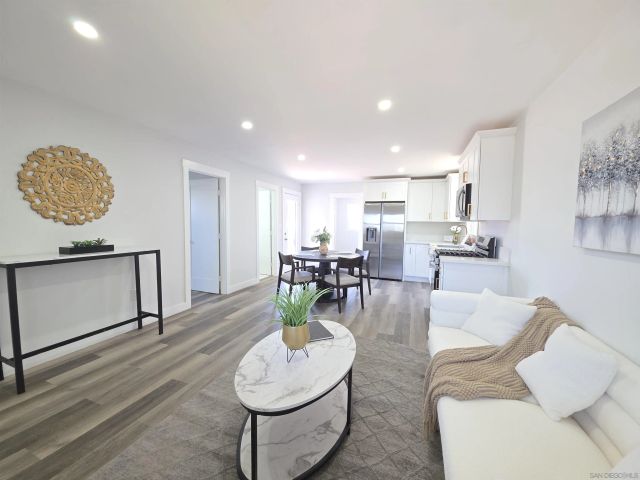 2740 - 2742 Main Street, San Diego, CA 92113
