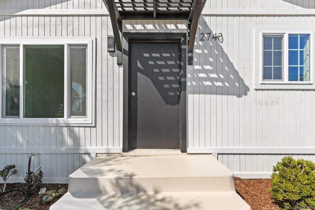 2740 - 2742 Main Street, San Diego, CA 92113