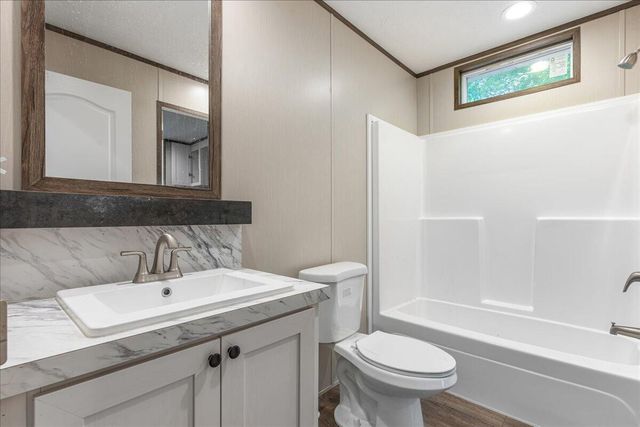 403 W Bank Street, Athens, TN 37303