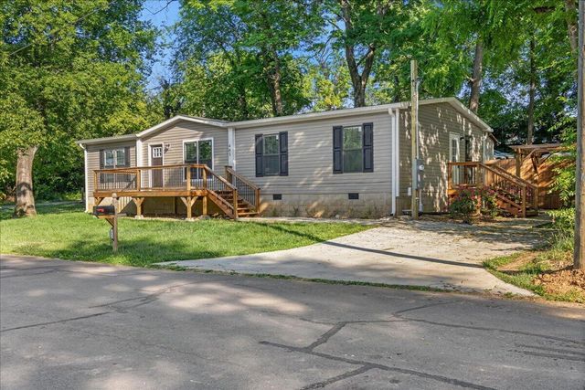 403 W Bank Street, Athens, TN 37303