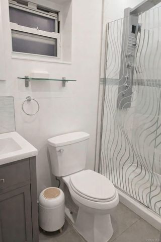 688 E 230th Street, Bronx, NY 10466