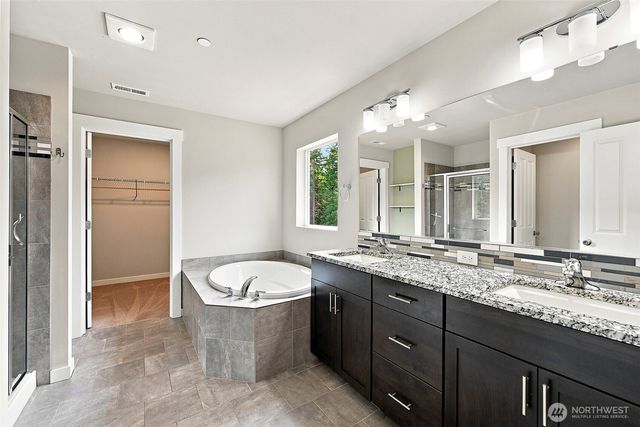 7701 208th Avenue E, Bonney Lake, WA 98391
