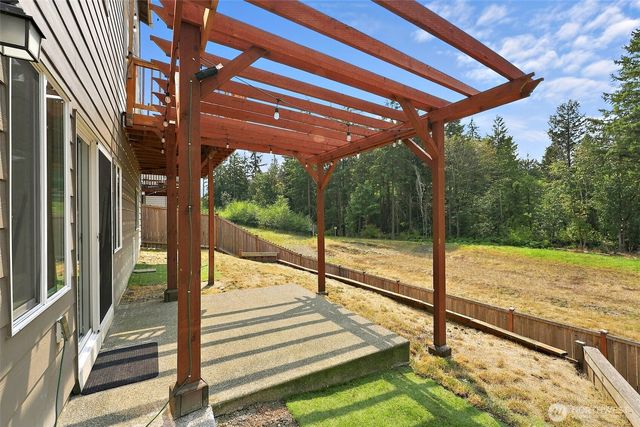 7701 208th Avenue E, Bonney Lake, WA 98391
