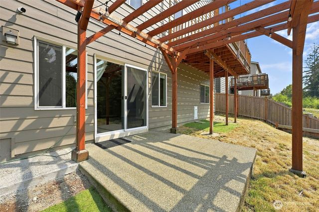 7701 208th Avenue E, Bonney Lake, WA 98391