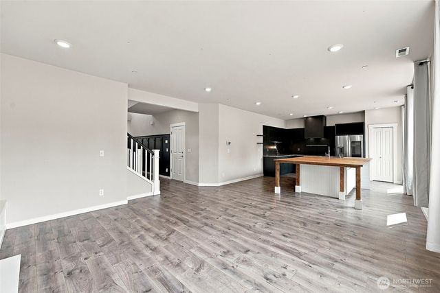 7701 208th Avenue E, Bonney Lake, WA 98391