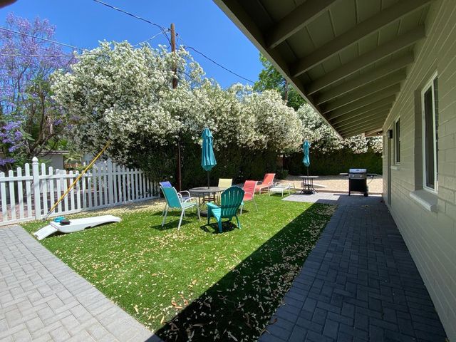 33 N Hobson Apt B, Mesa, AZ 85203