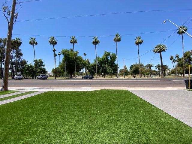 33 N Hobson Apt B, Mesa, AZ 85203
