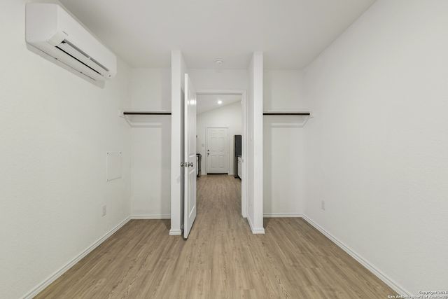 4283 Thalweg, San Antonio, TX 78223