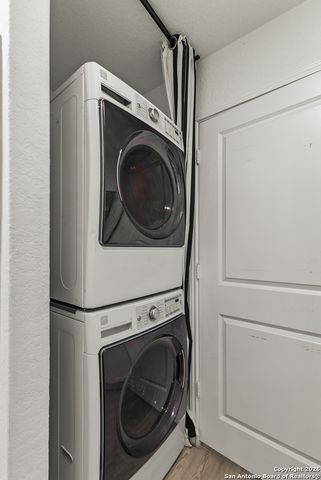 4283 Thalweg, San Antonio, TX 78223