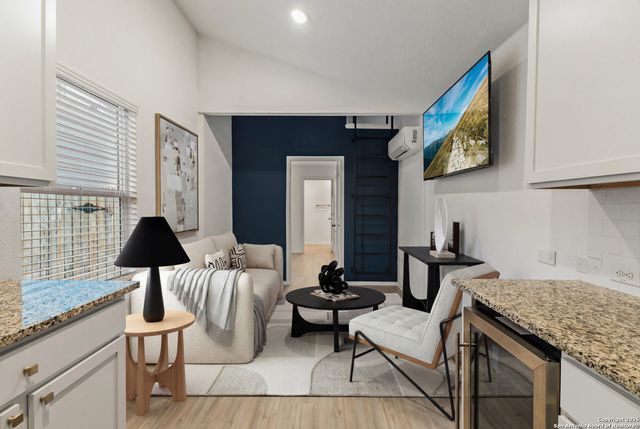 4283 Thalweg, San Antonio, TX 78223