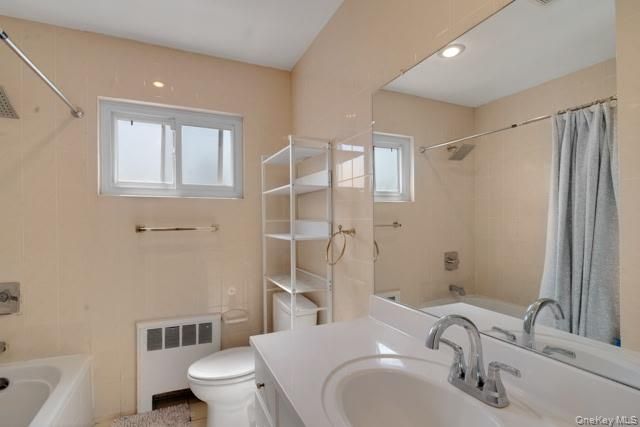 1033 Rosedale Road, North Woodmere, NY 11581