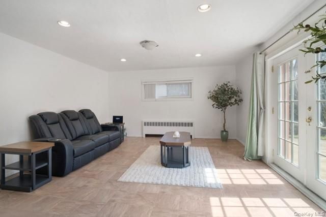 1033 Rosedale Road, North Woodmere, NY 11581