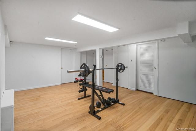 1033 Rosedale Road, North Woodmere, NY 11581