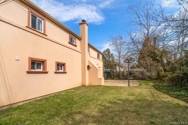 1033 Rosedale Road, North Woodmere, NY 11581