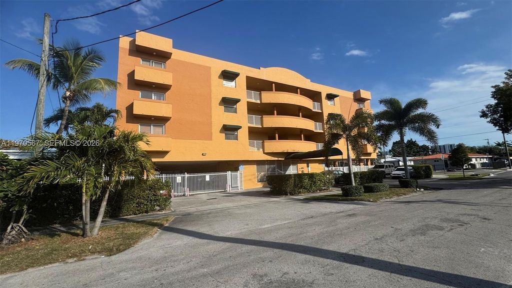 2441 SW 31st Ave 303, Miami, FL 33145