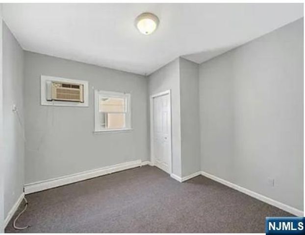 649 New Jersey Avenue, Lyndhurst, NJ 07071