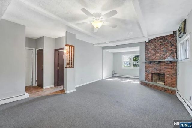 649 New Jersey Avenue, Lyndhurst, NJ 07071