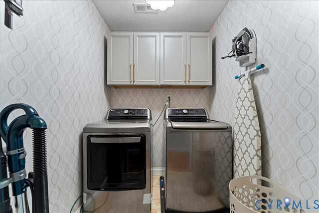 3123 Windy Branch Dr, Toano, VA 23168