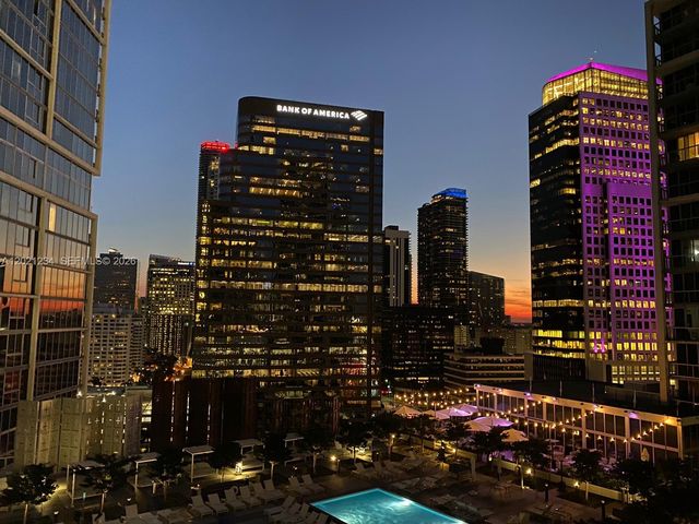 475 Brickell Ave 1813, Miami, FL 33131