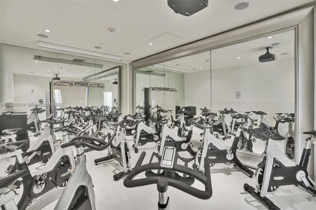 475 Brickell Ave 1813, Miami, FL 33131