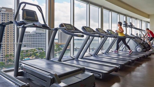 475 Brickell Ave 1813, Miami, FL 33131