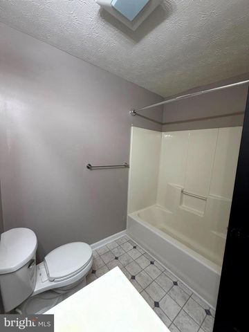 133 WOODROW RD, Winchester, VA 22602