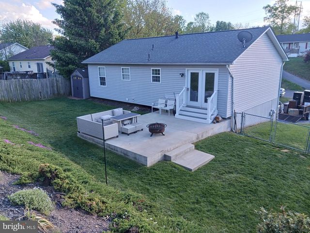 133 WOODROW RD, Winchester, VA 22602