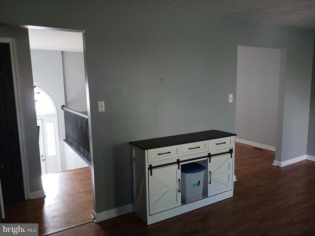 133 WOODROW RD, Winchester, VA 22602