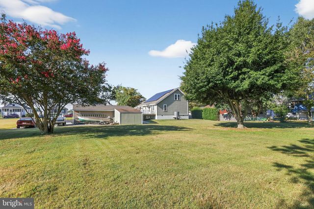 60 E PITTSFIELD ST, Pennsville, NJ 08070
