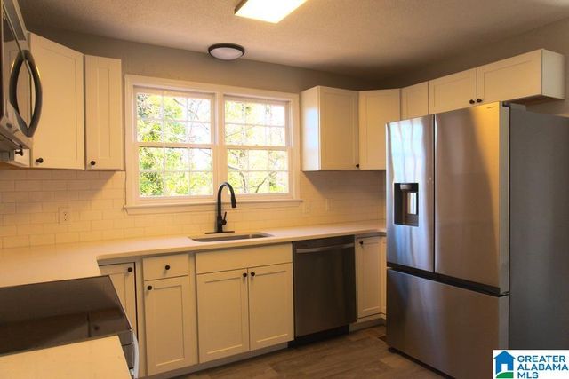 1645 FAIRCREST DRIVE, Hueytown, AL 35023