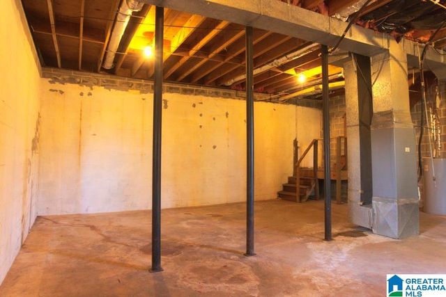 1645 FAIRCREST DRIVE, Hueytown, AL 35023