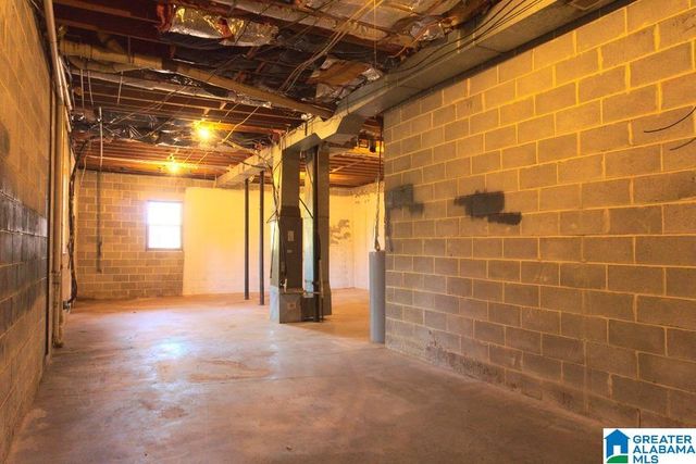 1645 FAIRCREST DRIVE, Hueytown, AL 35023