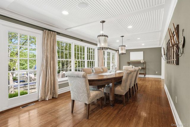40 Algonquin Drive, Chappaqua, NY 10514