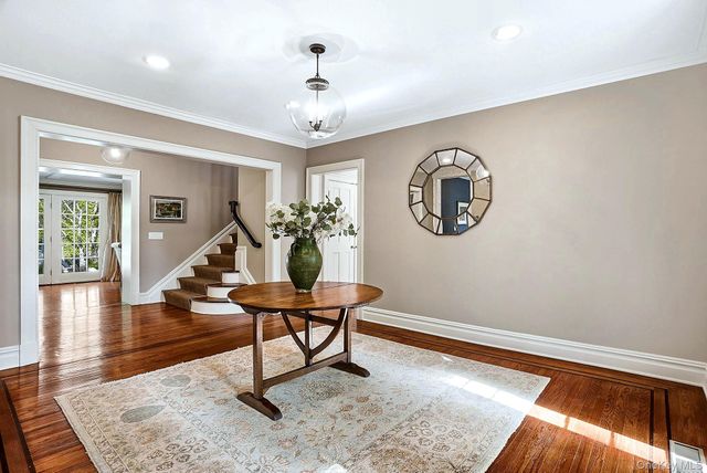 40 Algonquin Drive, Chappaqua, NY 10514