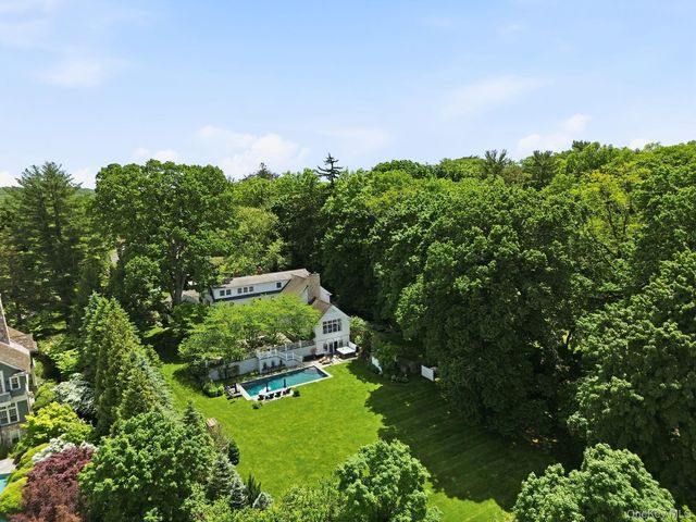 40 Algonquin Drive, Chappaqua, NY 10514