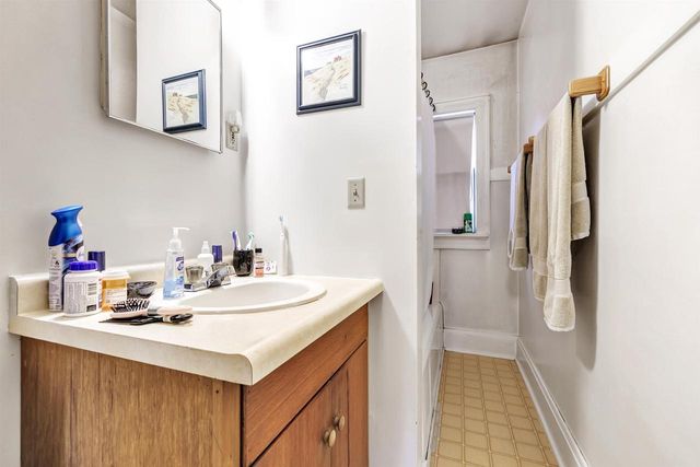 1474 FARLIN AVENUE, Green Bay, WI 54302