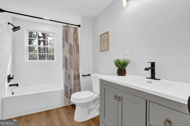 5121 Central Drive, Stone Mountain, GA 30083