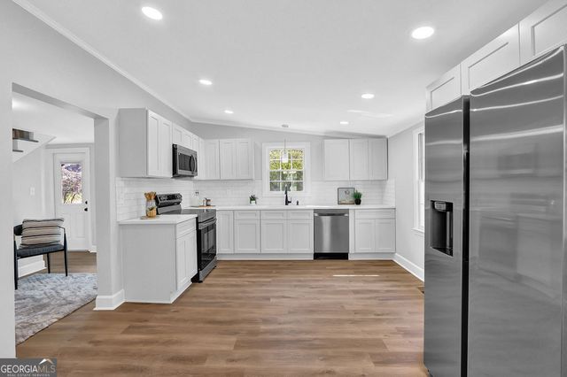 5121 Central Drive, Stone Mountain, GA 30083