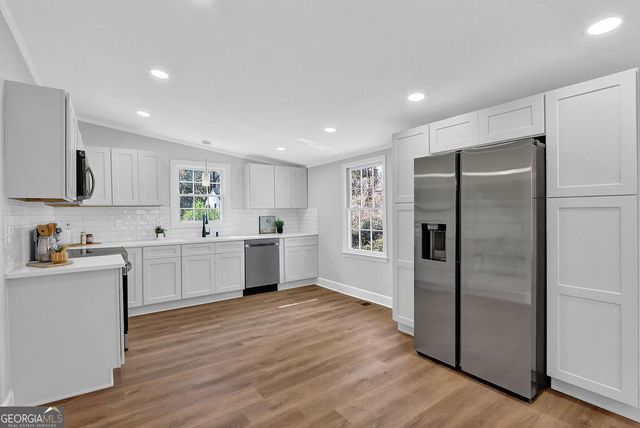 5121 Central Drive, Stone Mountain, GA 30083