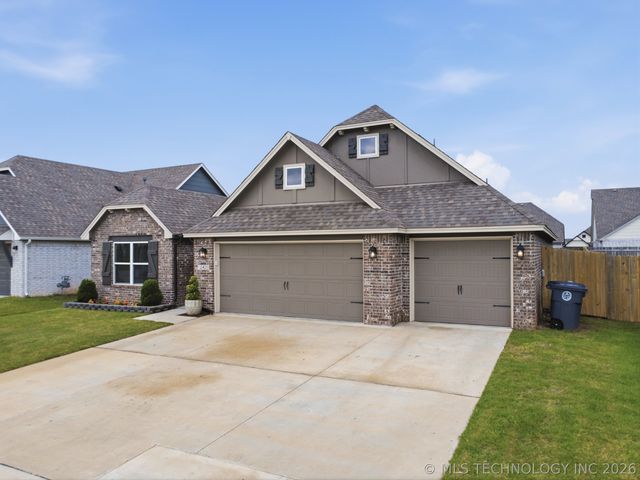 12420 S Oxford Avenue, Bixby, OK 74008