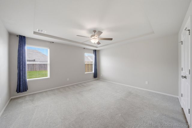 12420 S Oxford Avenue, Bixby, OK 74008