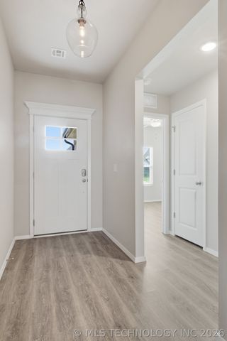 12420 S Oxford Avenue, Bixby, OK 74008
