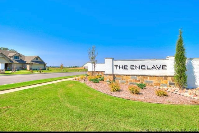12420 S Oxford Avenue, Bixby, OK 74008